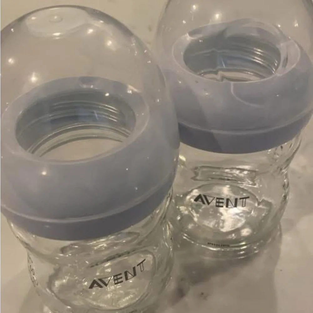Two 4oz Glass Avent Bottles - Baby Bottles - Phillips - Picture 1 of 1